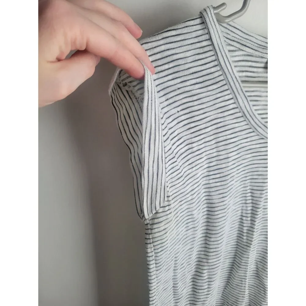 Ann Taylor LOFT Striped Black White Shirt Extra Small XS